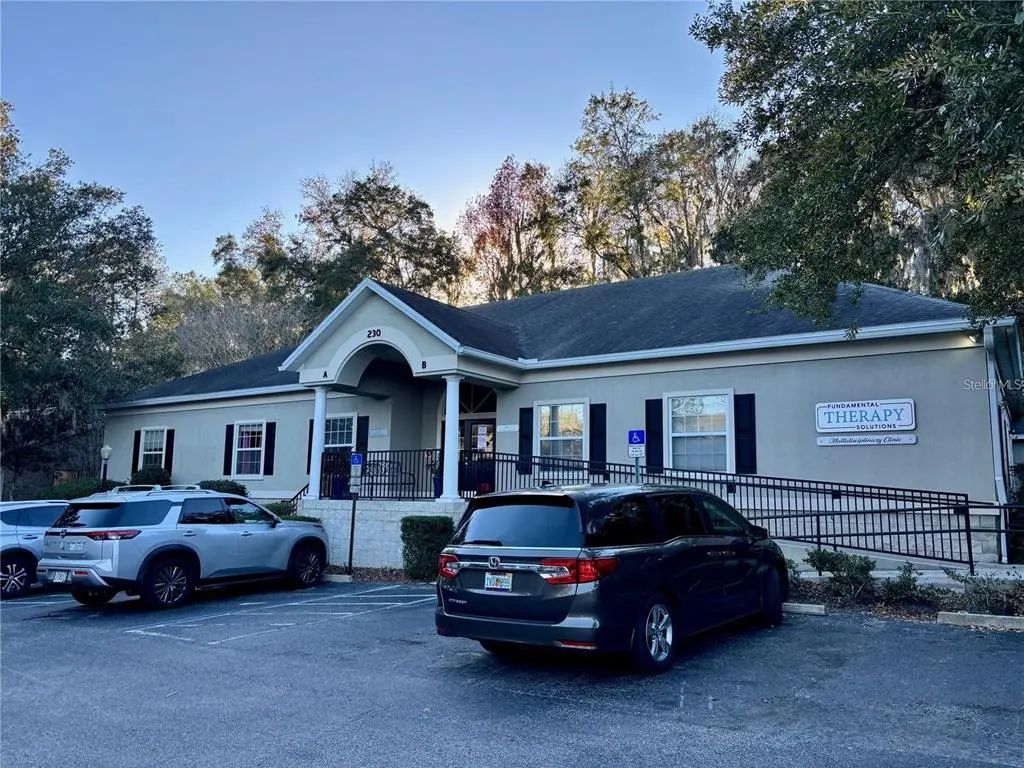 230 Nw 76th Drive B, GAINESVILLE