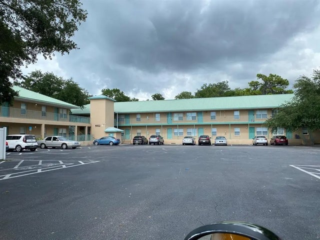 5822 Congress Street 104, NEW PORT RICHEY