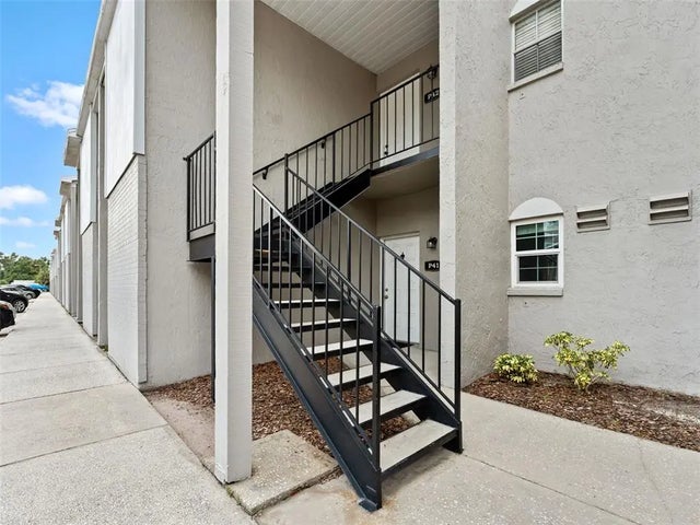 4507 S Oak Drive P41, TAMPA