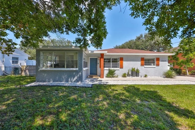 3027 W Napoleon Avenue, TAMPA