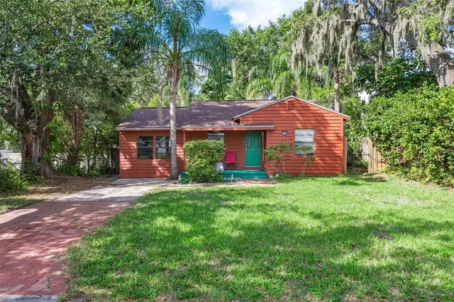 8006 N Temple Place, TAMPA