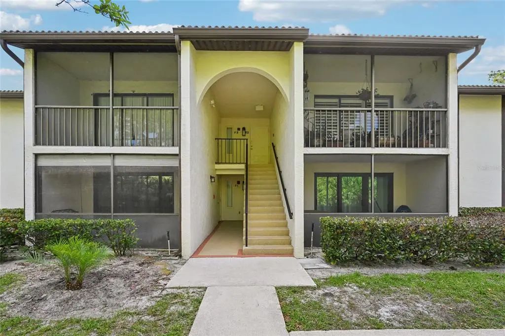 1575 Sw Silver Pine Way F2, PALM CITY