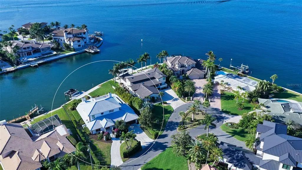 7689 Cove Terrace, SARASOTA
