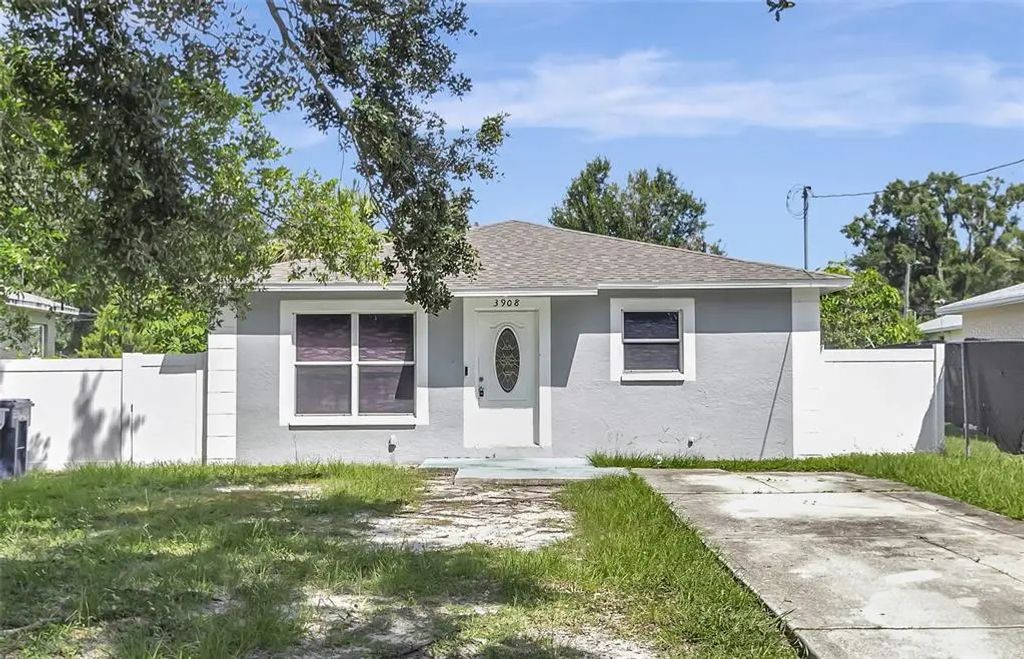 3908 E Henry Avenue, TAMPA