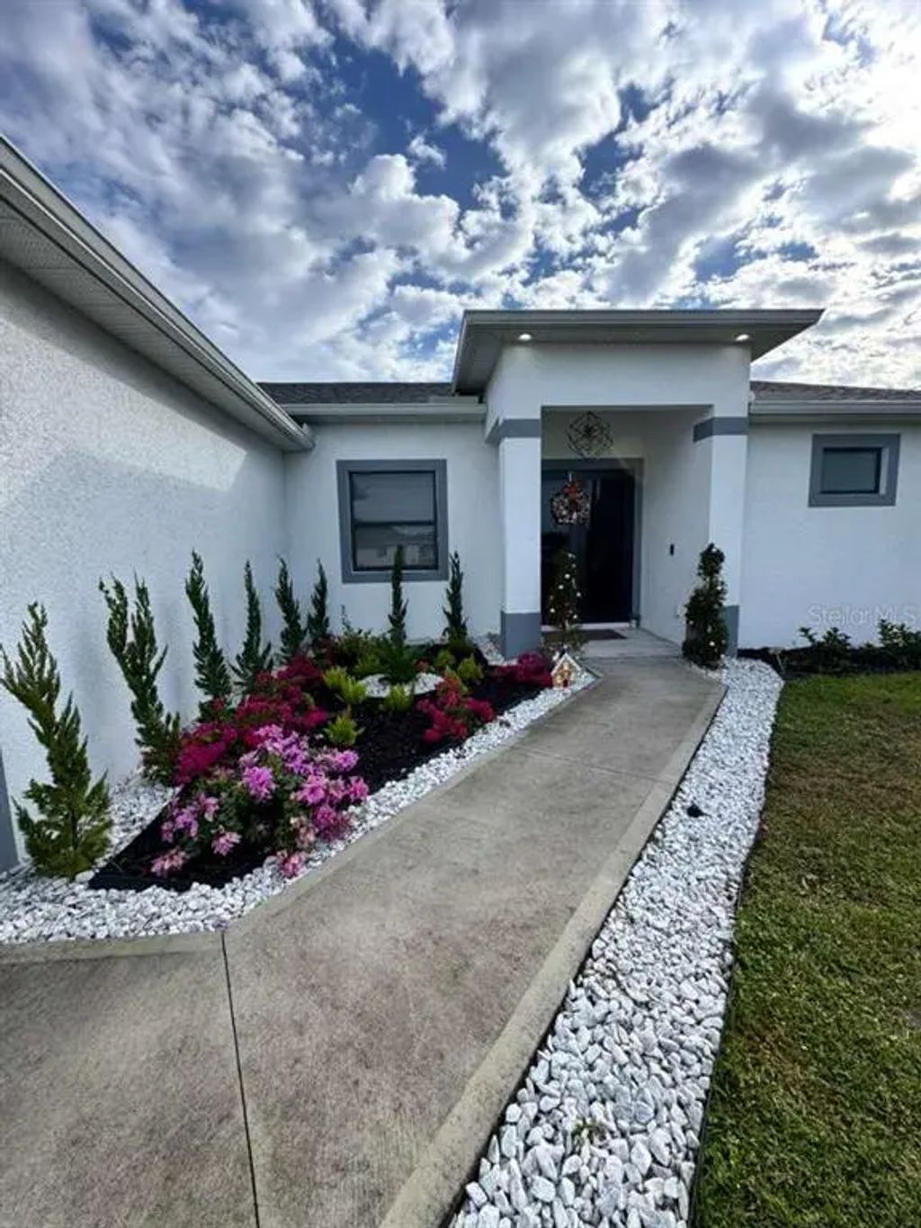 407 Ranier Avenue, LEHIGH ACRES