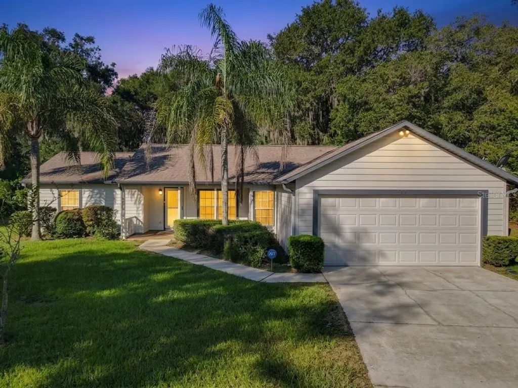 1056 Shady Hollow Drive, DELAND
