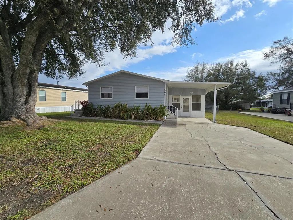 506 Perch Place, LAKELAND