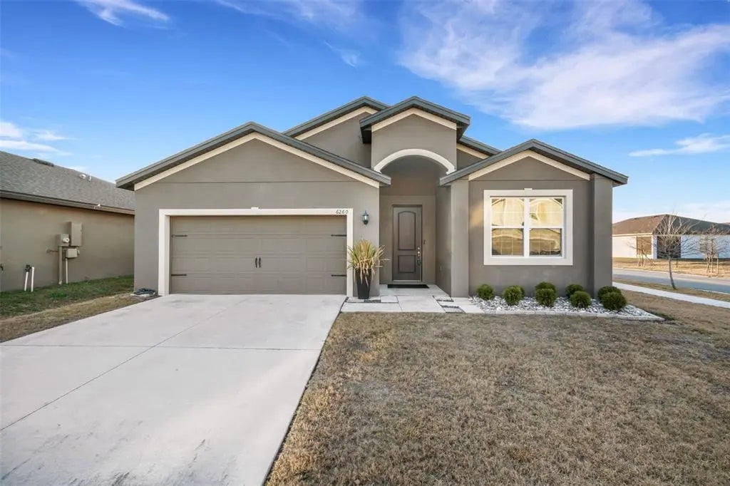 6260 Dolostone Drive, LAKELAND