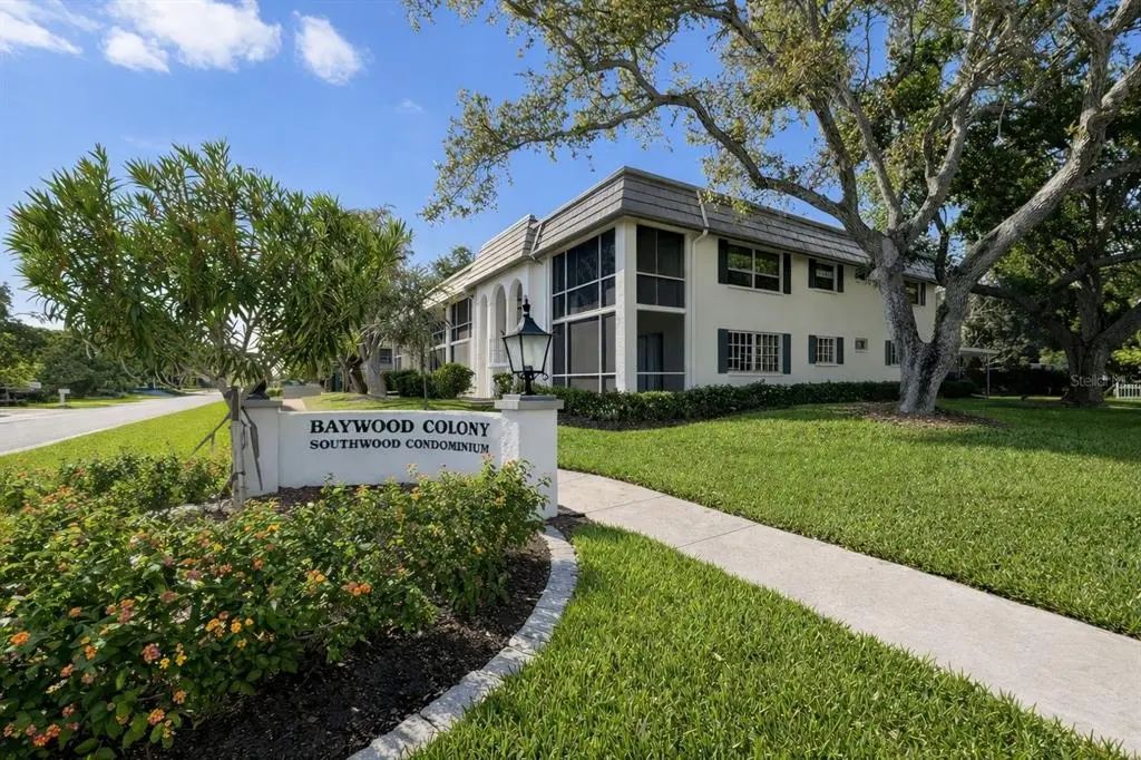 1741 Southwood Street 1741, SARASOTA