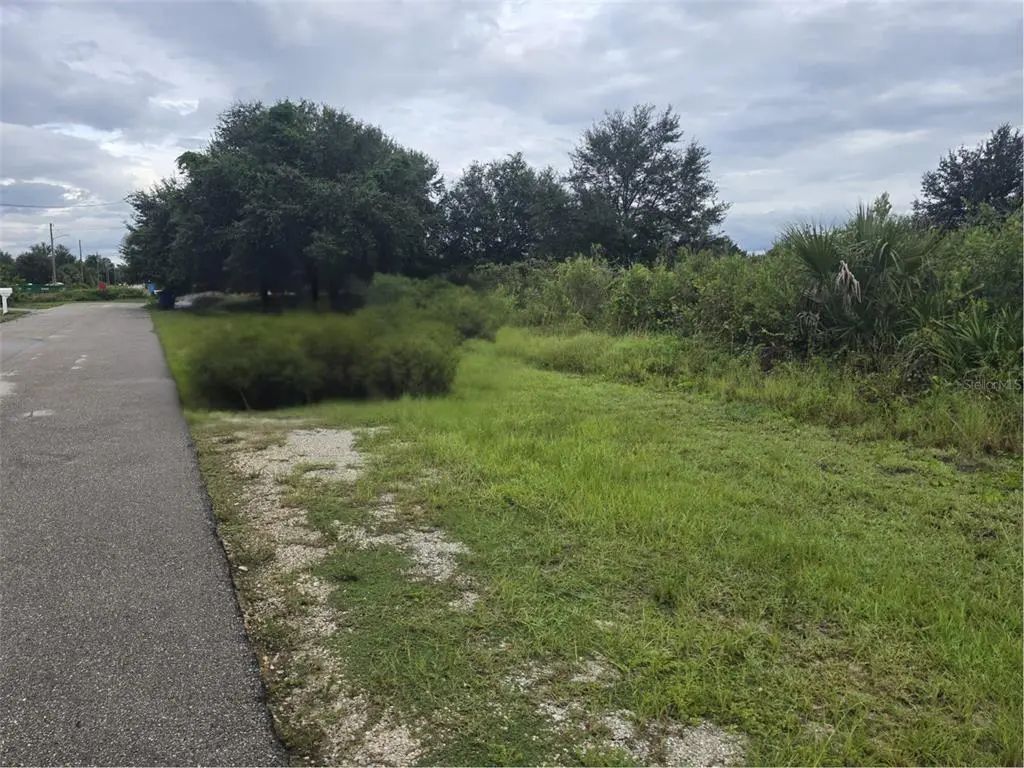 2605 70th Street W, LEHIGH ACRES