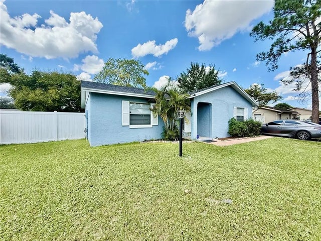 120 Alderwood Drive, KISSIMMEE