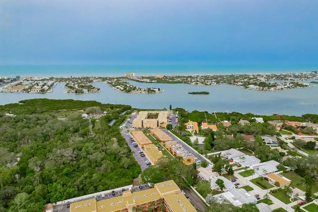 12760 Indian Rocks Road 510, LARGO