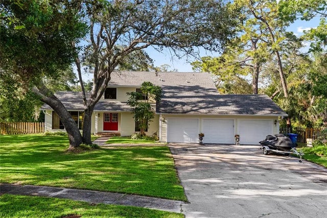 1800 Salem Court, DUNEDIN