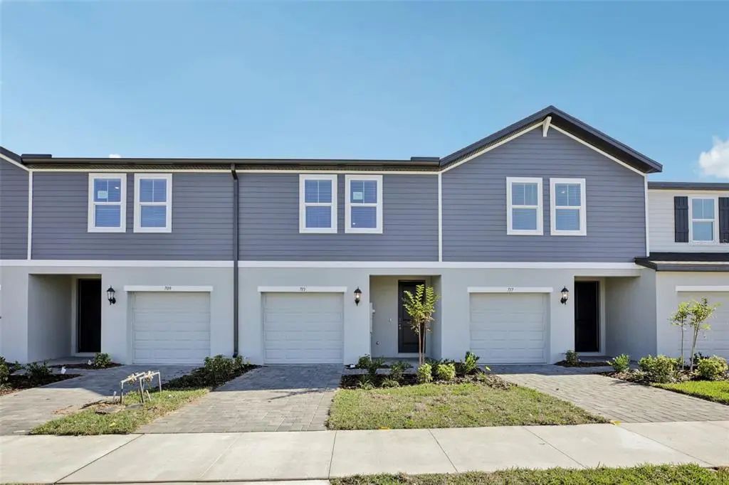 713 Spartina Way, LADY LAKE