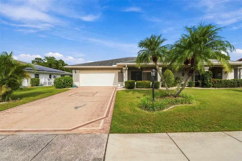 1611 Dower Way, SUN CITY CENTER