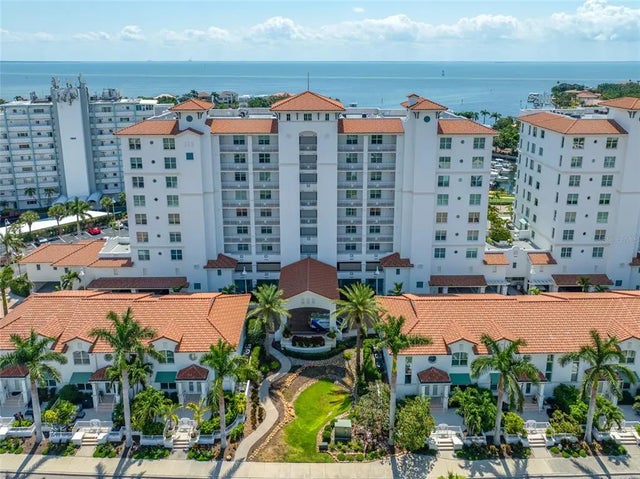 1325 Snell Isle Boulevard Ne 810, ST PETERSBURG