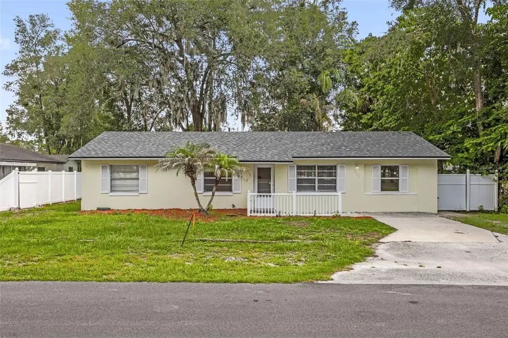 1349 East Wisconsin Avenue, DELAND