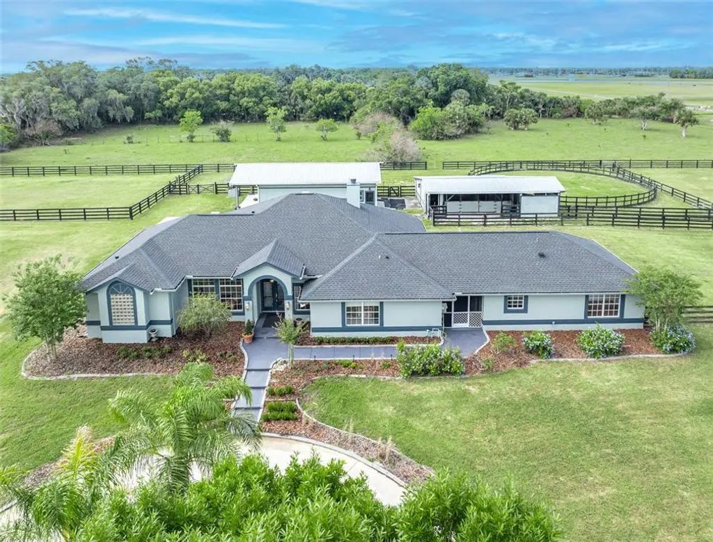 4015 Moores Station Road, SANFORD