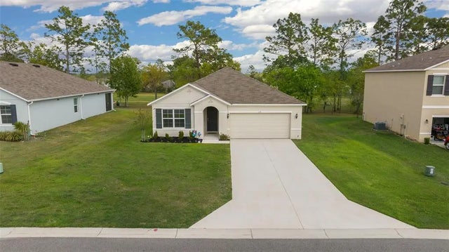 103 Hickory Course, OCALA