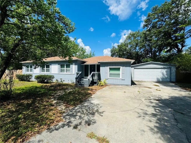 412 Editha Circle, SANFORD