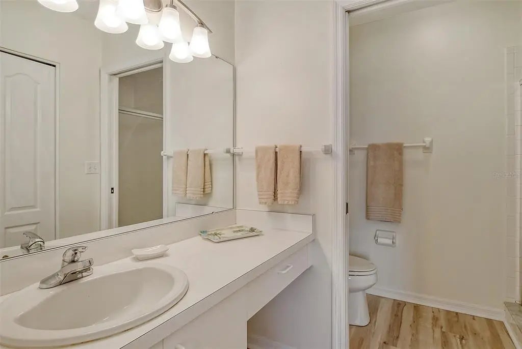 Gulf Shores Realty: 21 8d91f10b7ee37f203a59d4913372d00c l