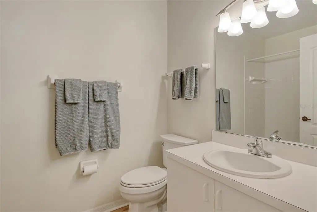 Gulf Shores Realty: 24 d7a8696ce9bf8fbe0ef47644cabf7b14 l