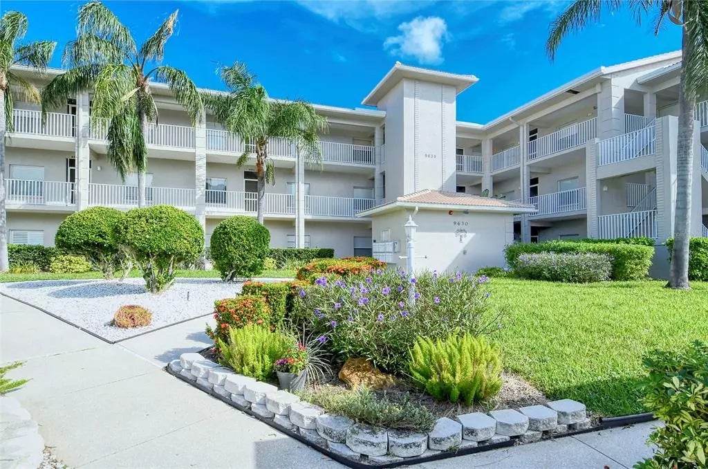 Gulf Shores Realty: 3 ec9bb7bd1ac33075749f10a37b6be1fb l