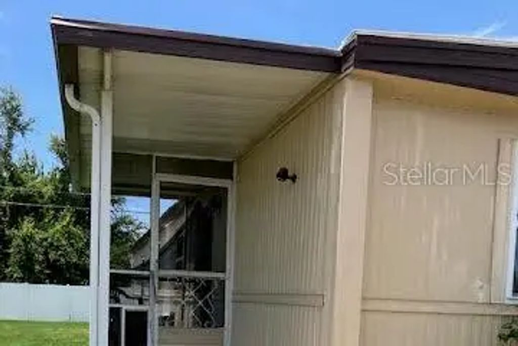3203 Birkdale Drive, HOLIDAY