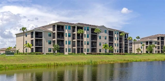 17520 Gawthrop Drive 108, BRADENTON