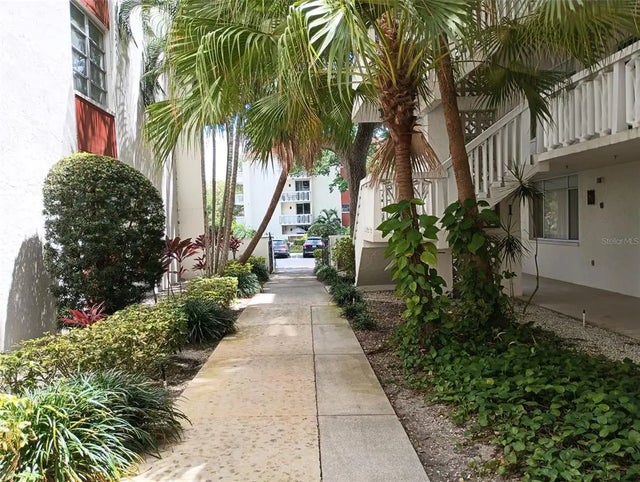 2630 Pearce Drive 103, CLEARWATER