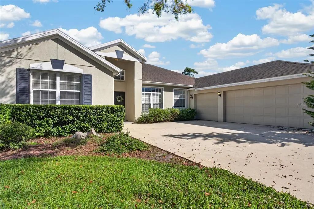 467 Osprey Lakes Circle, CHULUOTA