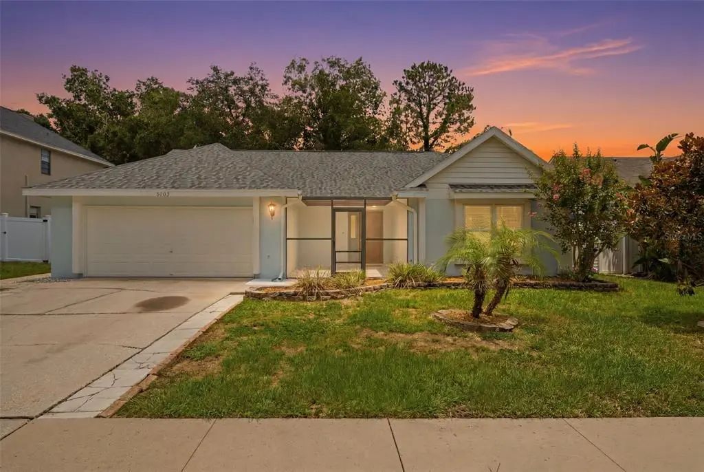 2023 Darlington Oak Drive, SEFFNER