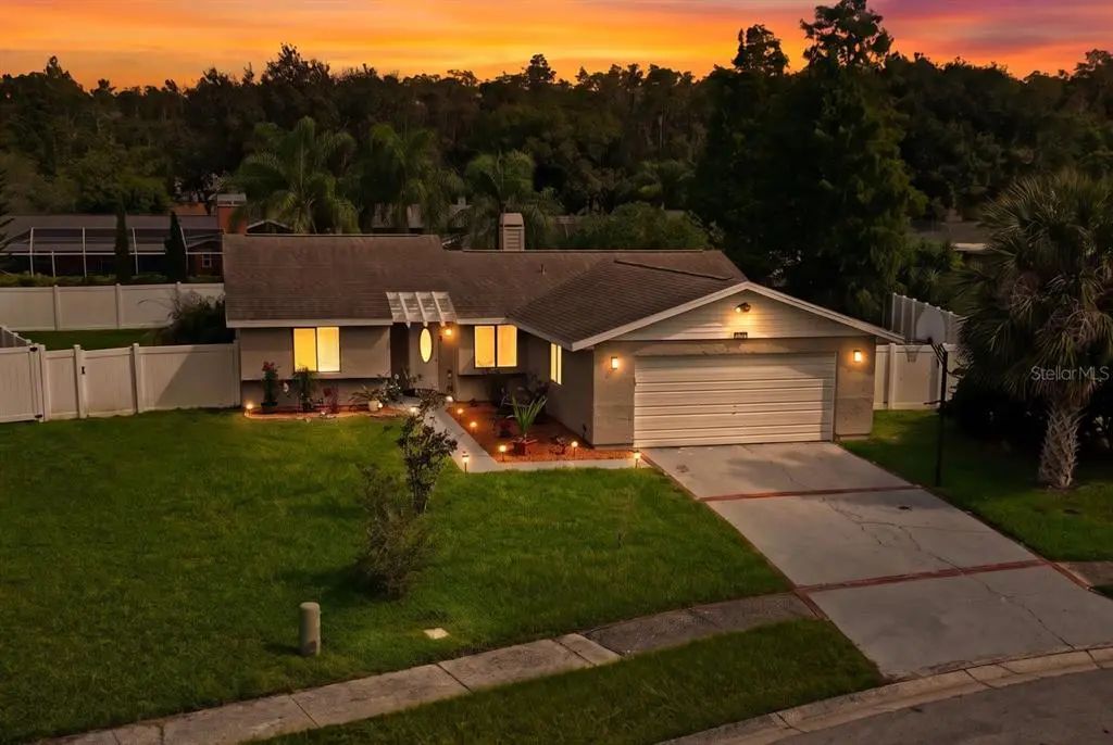 583 Longwood Court, OLDSMAR