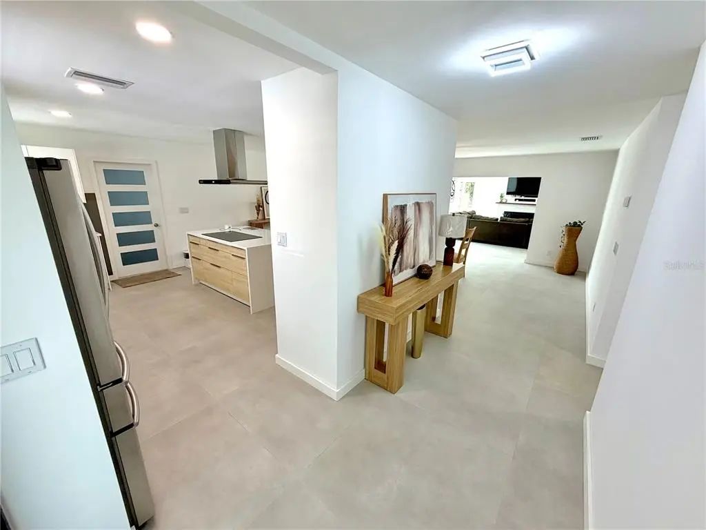 14 of 37 - 1712 Indian Rocks Road, BELLEAIR, FL