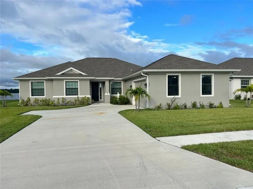 531 Sanctuary Boulevard, WINTER HAVEN