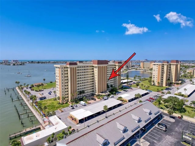 4550 Cove Circle 507, ST PETERSBURG