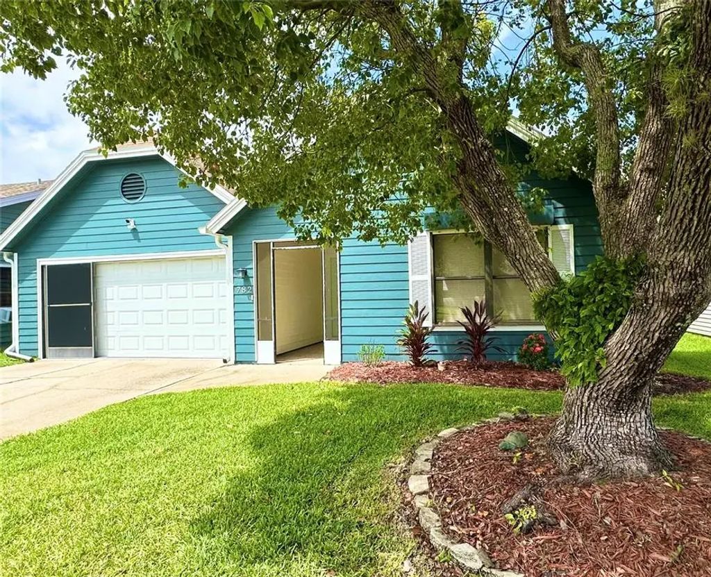 782 Pine Shores Circle, NEW SMYRNA BEACH