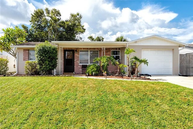 8434 77th Avenue, SEMINOLE