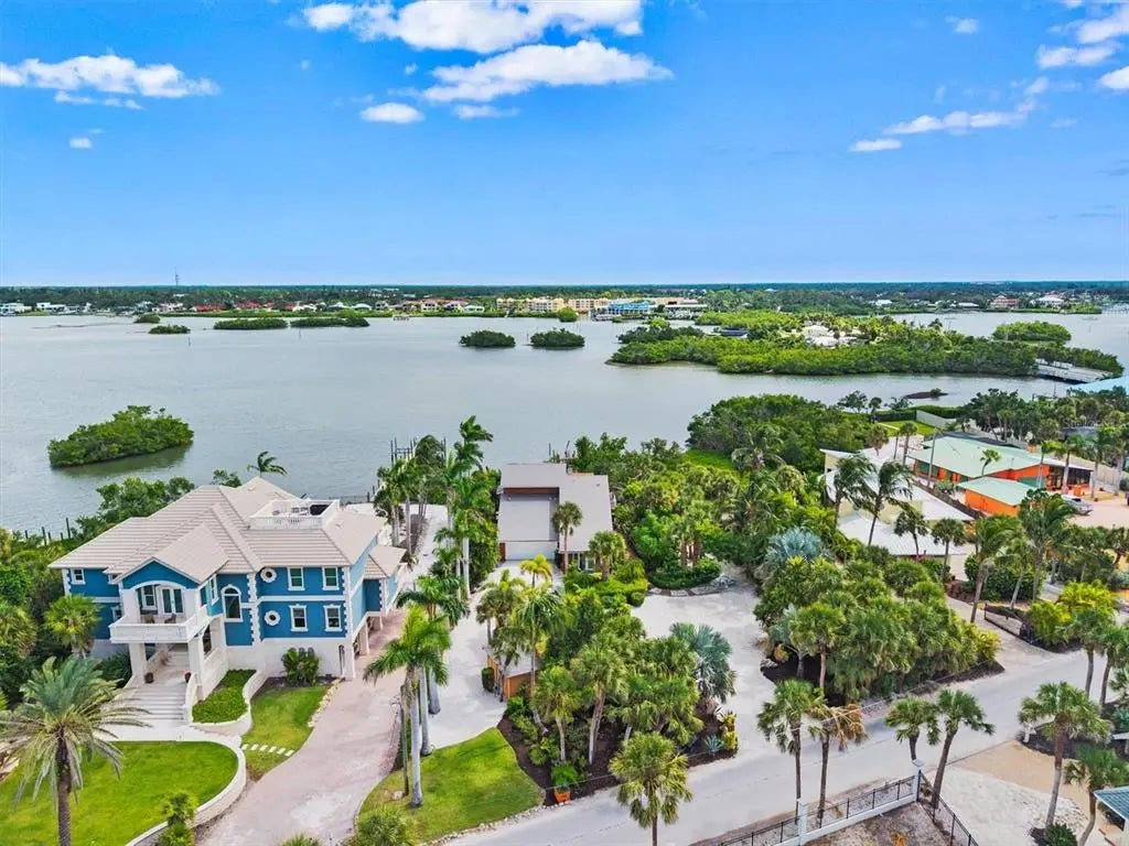 140 N Casey Key Road, OSPREY