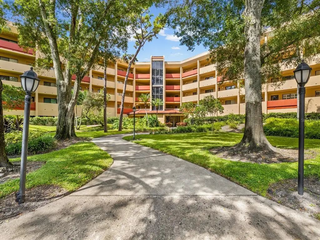 3076 Eastland Boulevard 203, CLEARWATER