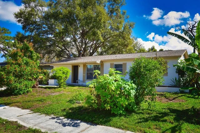 9567 85th Street, SEMINOLE