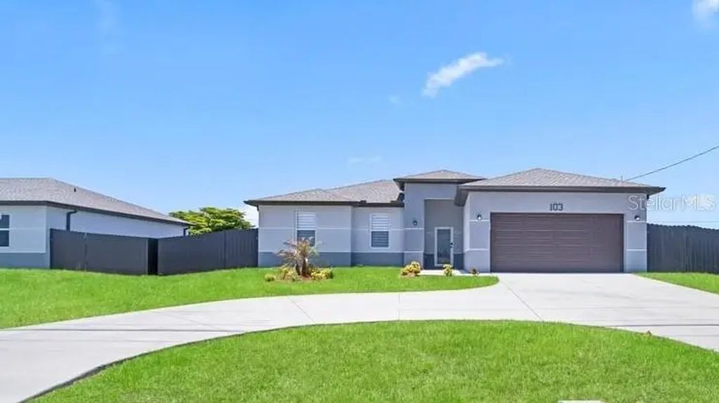 103 Diplomat Parkway E, CAPE CORAL