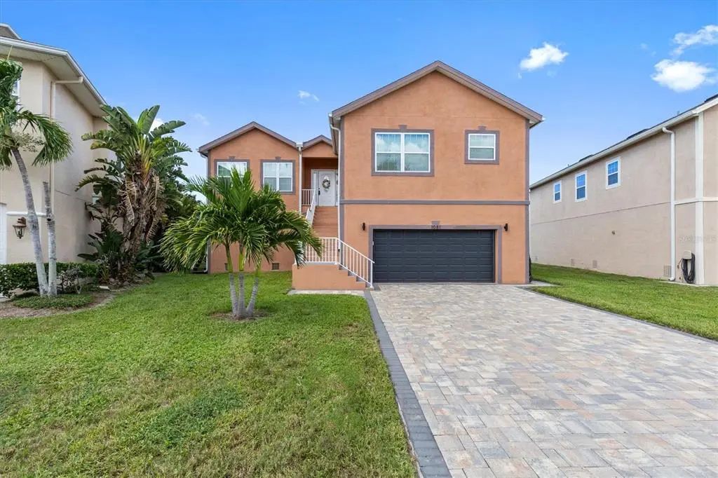 1081 S Pointe Alexis Drive, TARPON SPRINGS