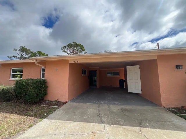 4435 Huntington Street Ne, ST PETERSBURG