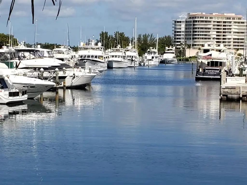 2800 Harbourside Drive Drive M-10, LONGBOAT KEY