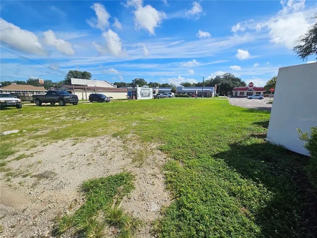 Gall Boulevard, ZEPHYRHILLS