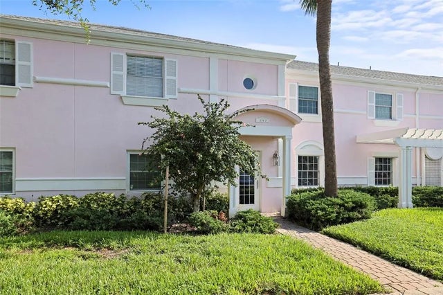 247 Pompano Drive Se B, ST PETERSBURG