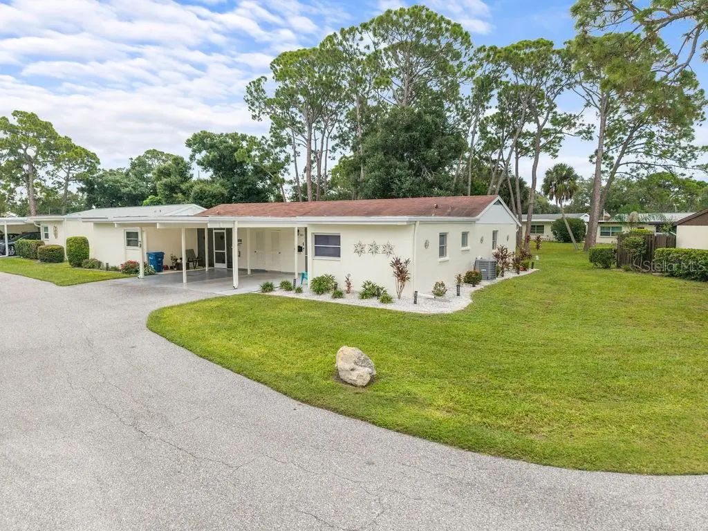 3524 Green View Court 49, SARASOTA