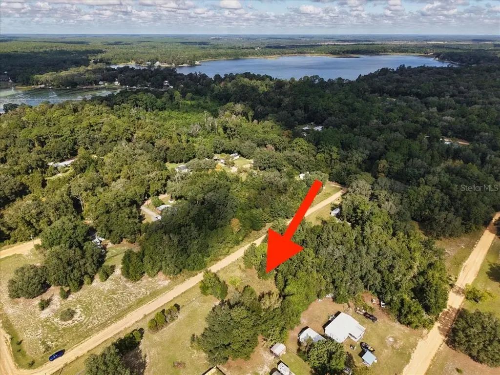 208 N Helmers Avenue, INTERLACHEN
