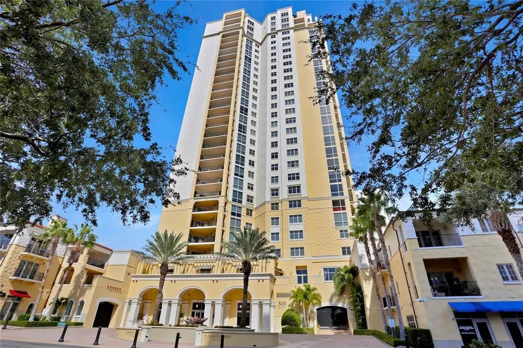 300 Beach Drive Ne 1201, ST PETERSBURG